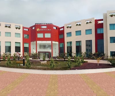 https://imgcld.yatra.com/ytimages/image/upload/t_hotel_yatra_city_desktop/v1415870118/Domestic Hotels/Hotels_Meerut/Bravura Gold Resort/Bravura_Exterior_1.jpg